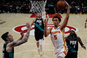 The Southeast got hot, with Hawks, Magic, Heat and Hornets all surging as playoff chase intensifies image