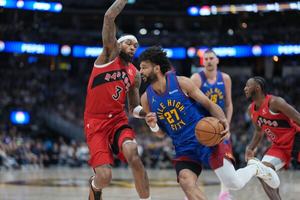 Jamal Murray scores 31 points to help lift Nuggets past Raptors 121-115 image