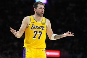 Luka Doncic faces a 1-game suspension after getting his 16th technical foul in Lakers’ win over Nets image