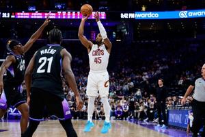Mobley and Mitchell each score 34 but Cavs need late run to dunk Jazz image