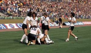 World Cup wonder goals: Breitner’s belter by the Rhine image