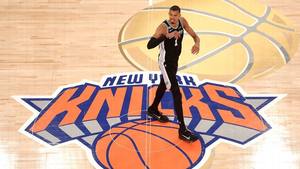 Wembanyama, Spurs stun Knicks at MSG to revive Finals hopes image