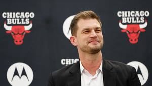 Splitter looks to Jordan era as he tackles Bulls turnaround image