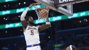 Deandre Ayton picking up $8.1M Lakers option, sources say image