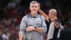 Sources: Billy Donovan to become lead assistant for Spurs image